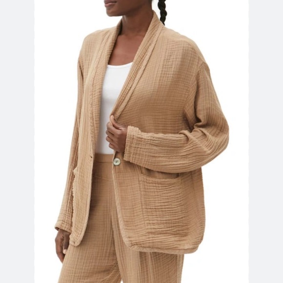 Michael Stars Dana Cotton Gauze Blazer - Picture 3 of 10